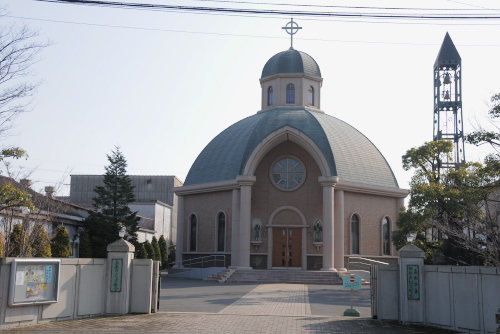 島原カトリック教会（島原殉教者記念聖堂）